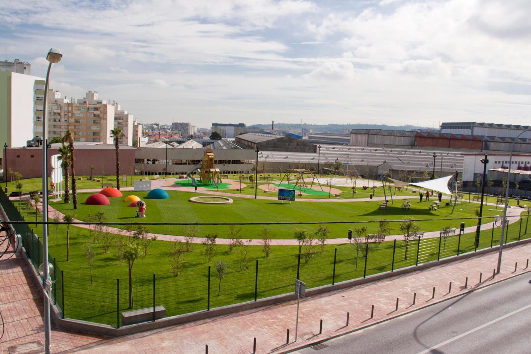 Amadora Apartment